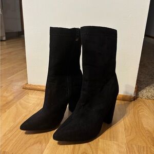 Elegant Black Women's Boots